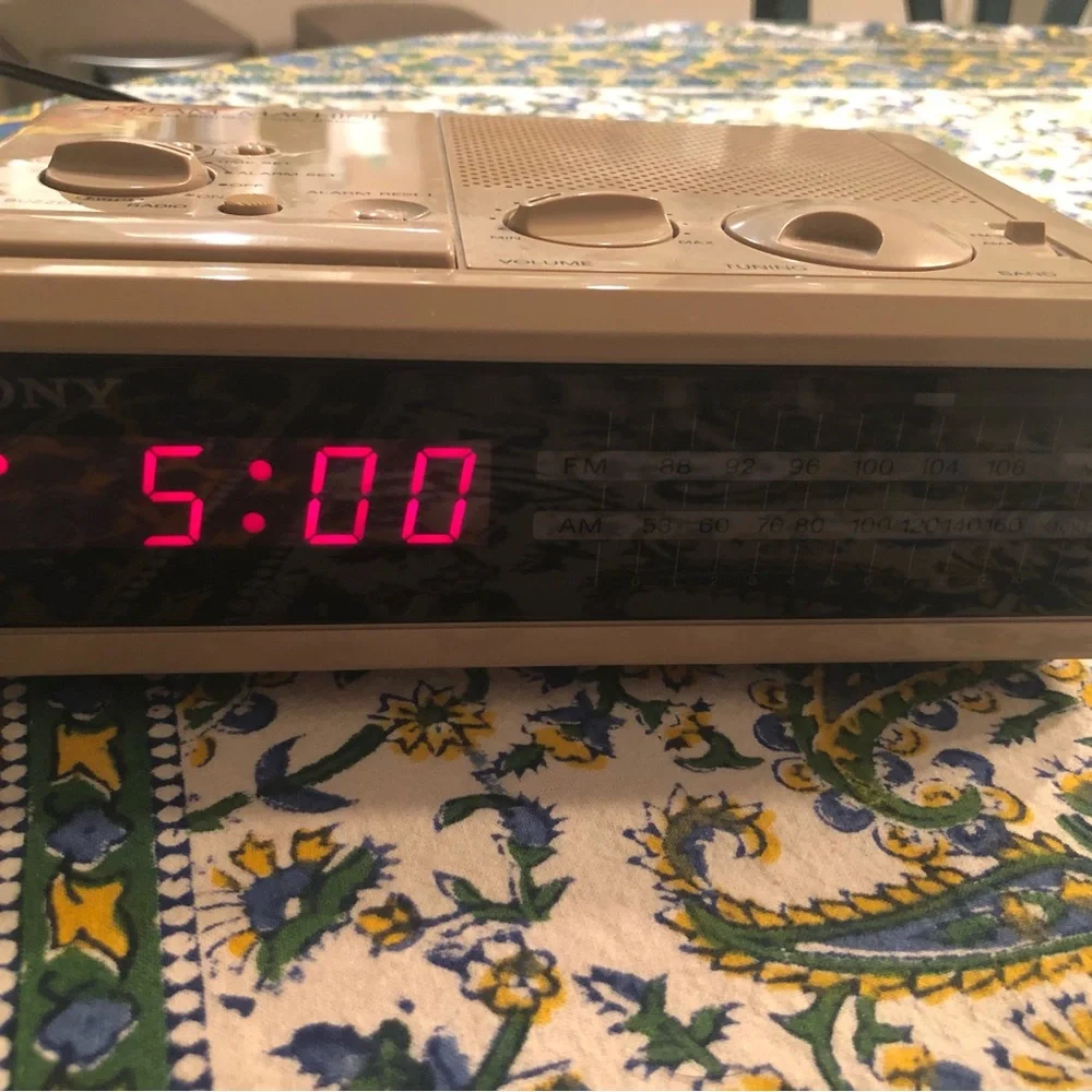 Sony this alarm